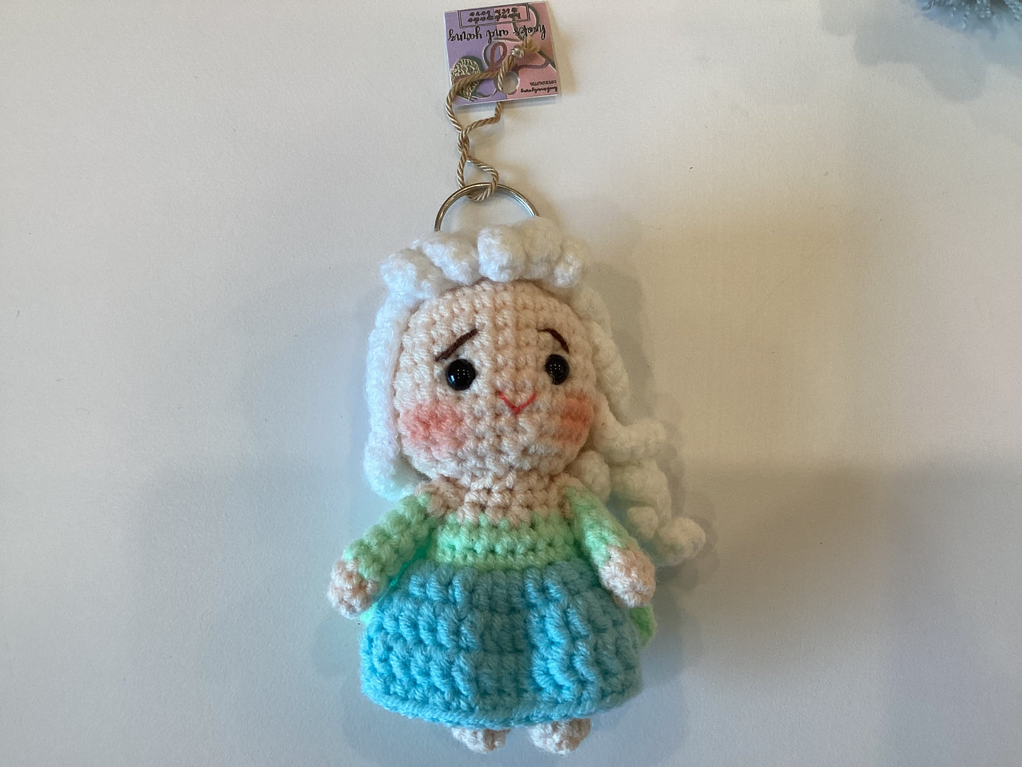 Keychains by @hooksandyarnz