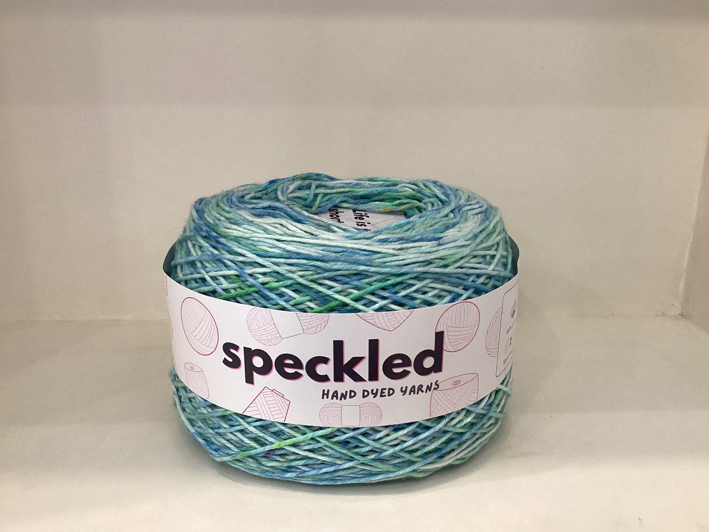 Hand-dyed 4ply and 12ply yarns by @speckledbypurls