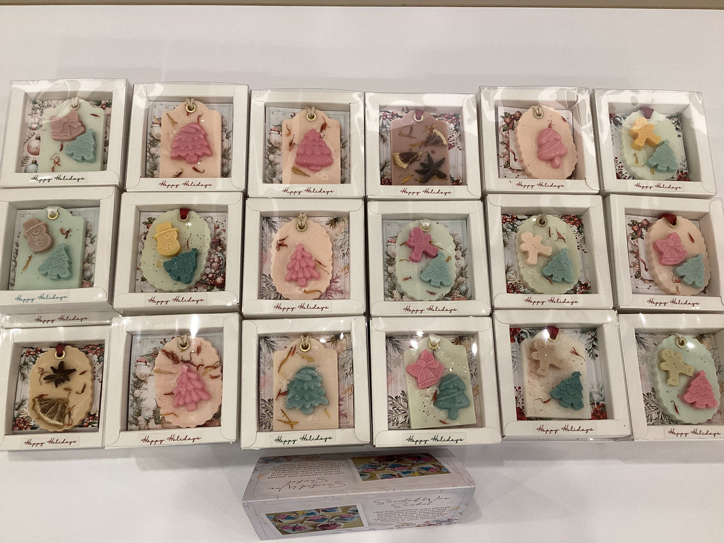 Scented Wax Sachet by: Soap Haven Cebu