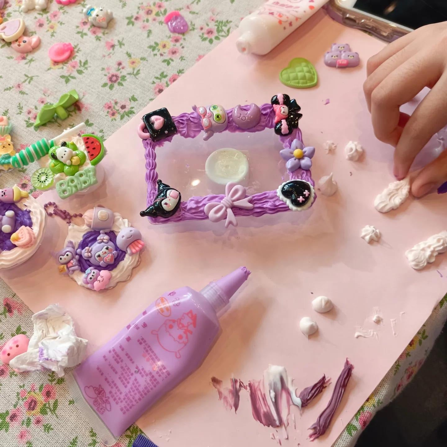 Decoden Christmas Journal/Frame Workshop (December 21, 2025)