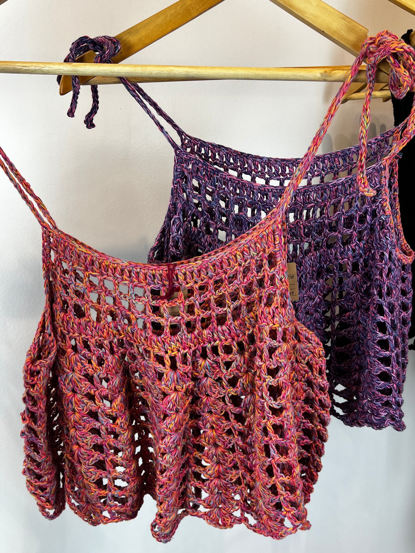 Tops by @ginamanimamagi