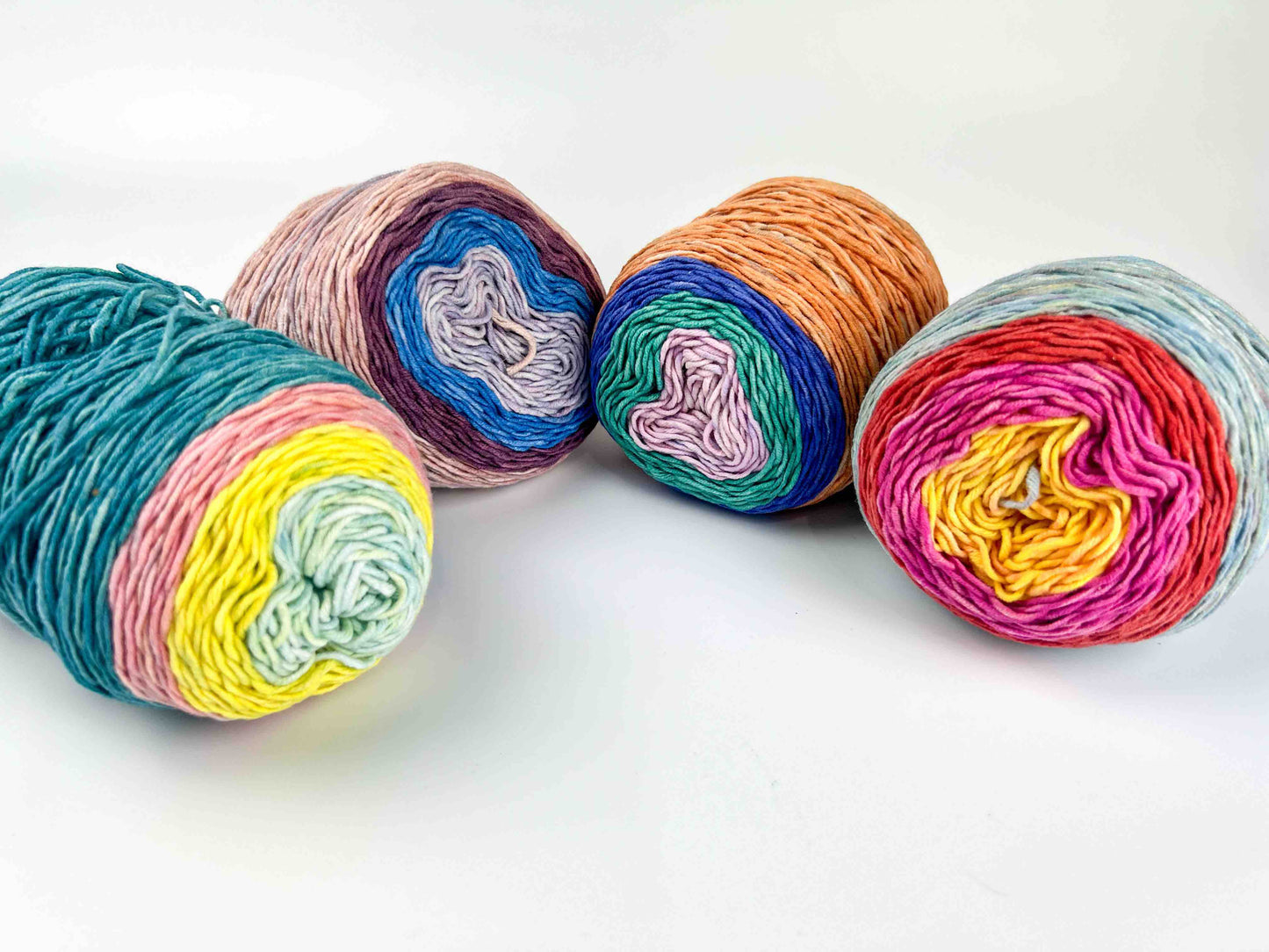 Rainbow Acrylic Cake Blend