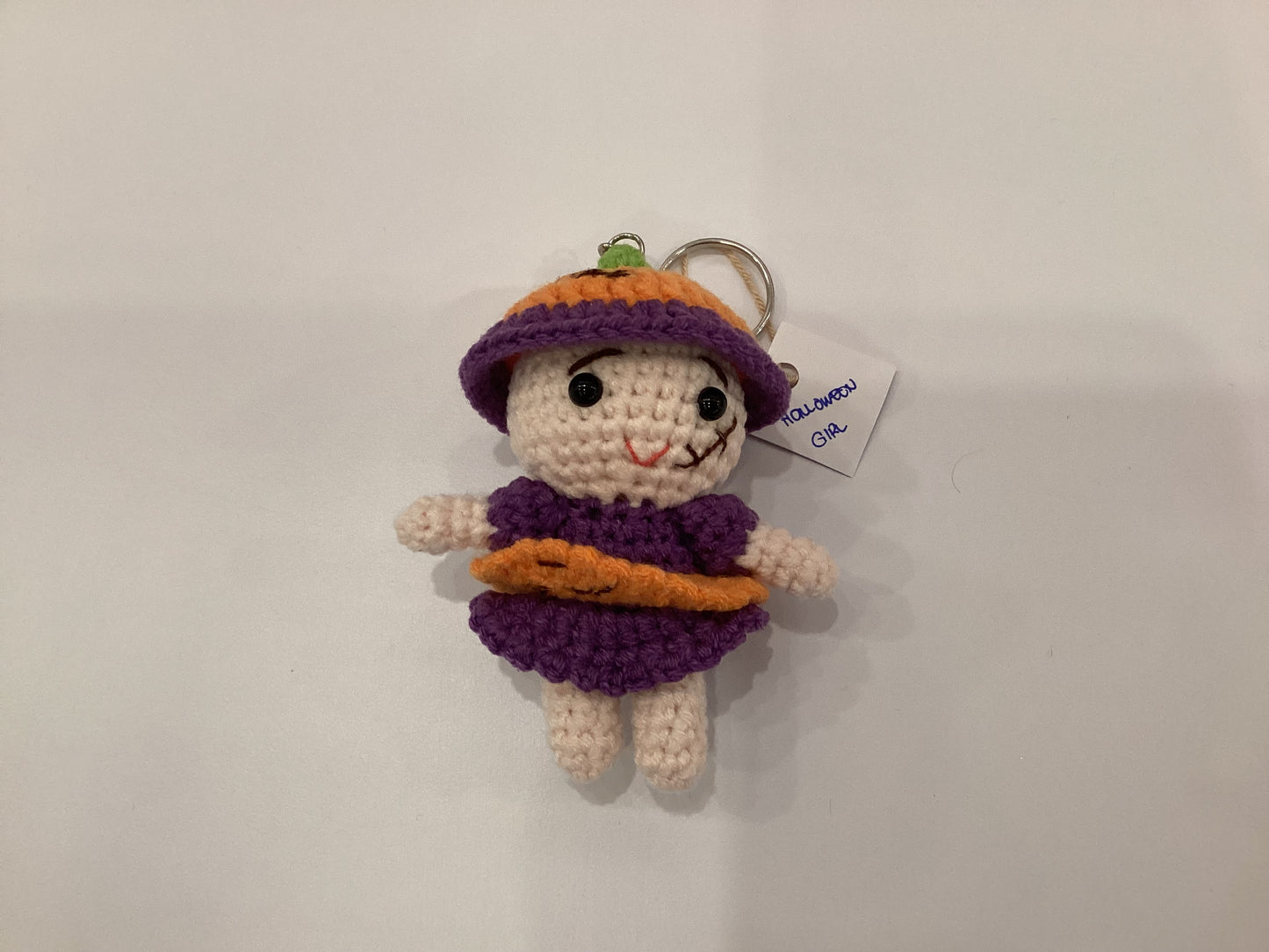 Keychains by @hooksandyarnz