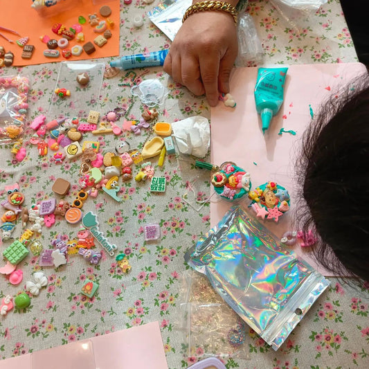 Decoden Christmas Journal/Frame Workshop (December 21, 2025)